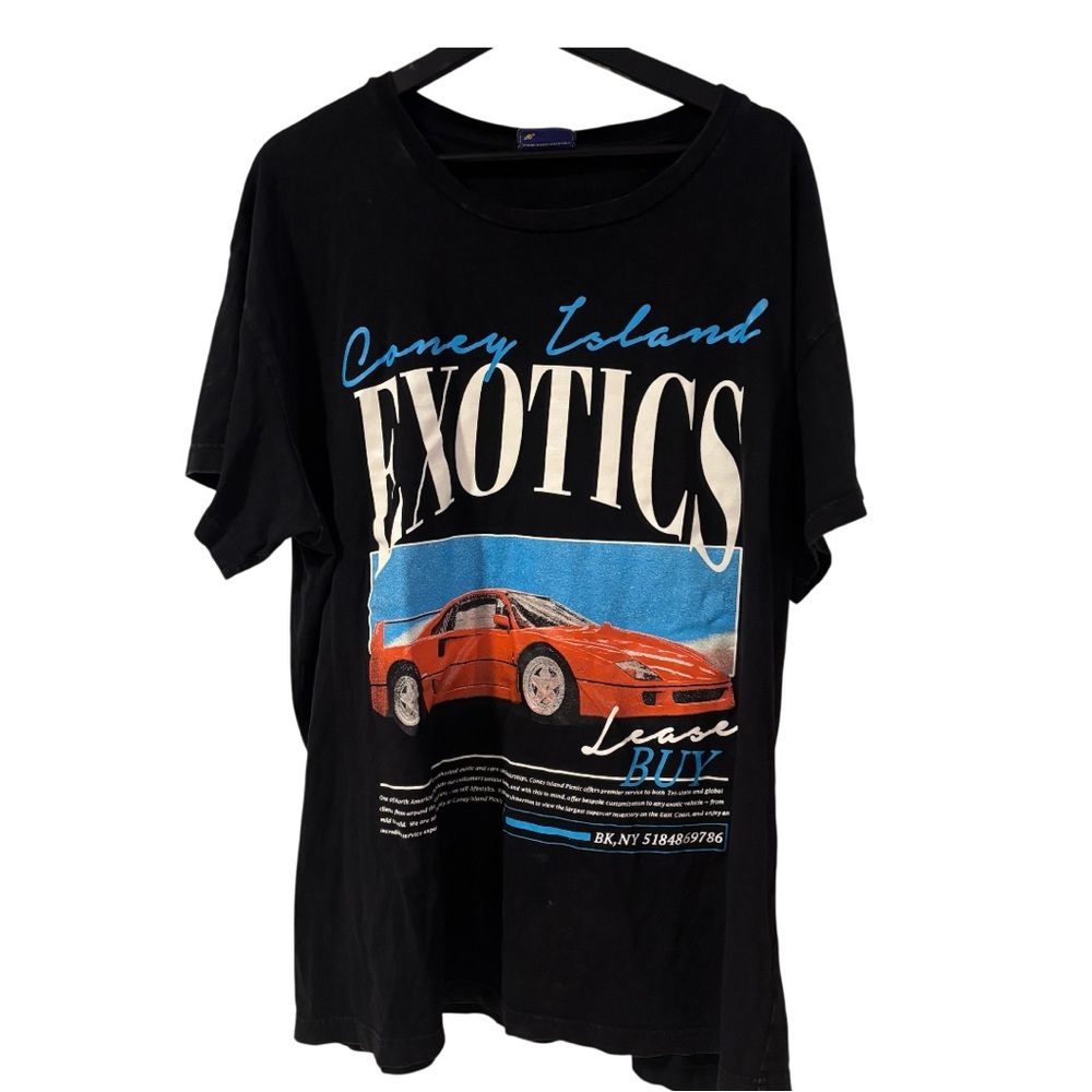 Coney Island Picnic Exotic Car Graphic tshirt Size Medium